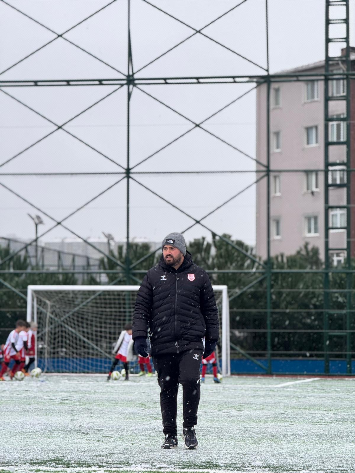 80fd8769-3903-4694-b62f-b3309445209f